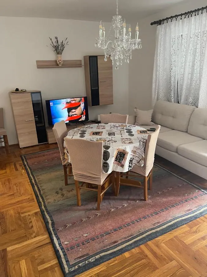 Darko Petrovic Apartman Malinska Apartment 0*,
